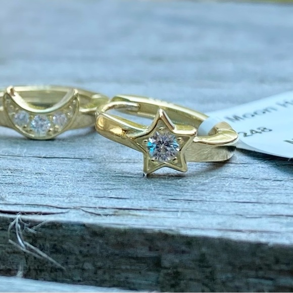 NWT AQUA 18K GOLD OVER STERLING SILVER STAR AND MOON HOOP EARRING WITH CZ STONED - Picture 6 of 8